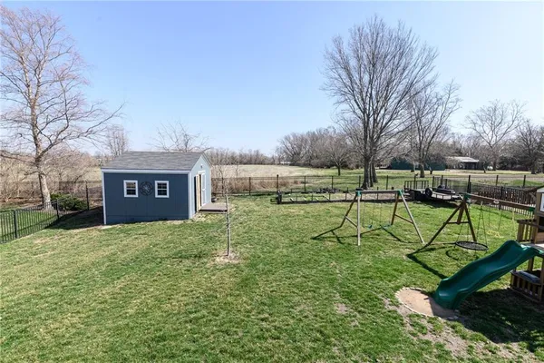 $443,950 | 6987 141st Street, Basehor, KS 66007