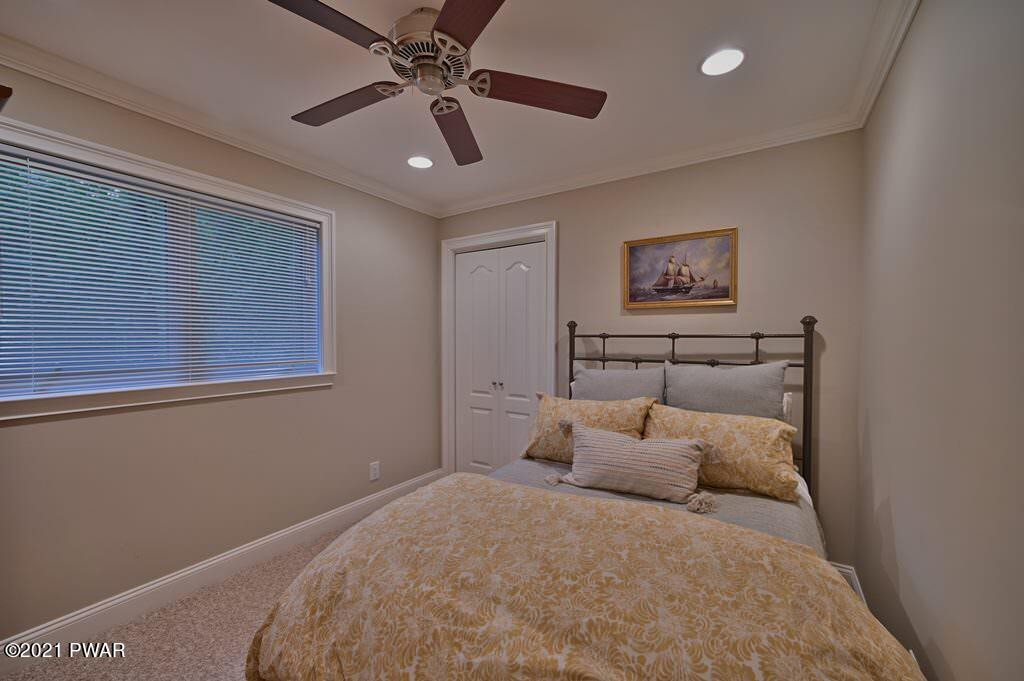 27 Roamingwood Road Lake Ariel, PA 18436 - Photo 45 of 105