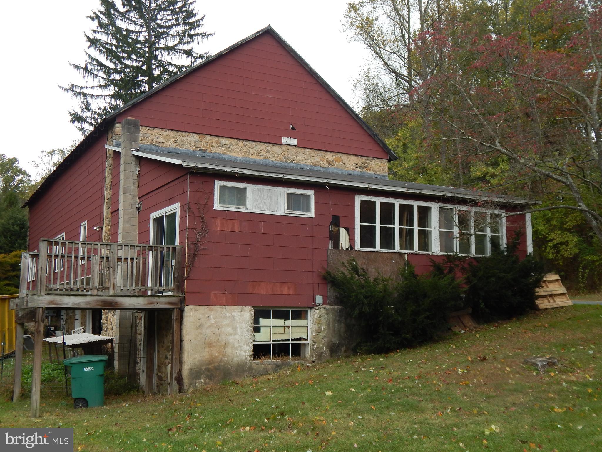 404 Locust Road Boyertown, PA 19512 - Photo 9 of 32 Gallery Image 9