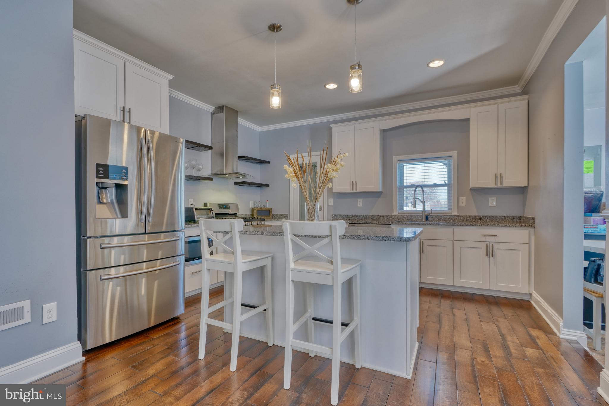 3721 Roland Avenue Baltimore, MD 21211 - Photo 12 of 47