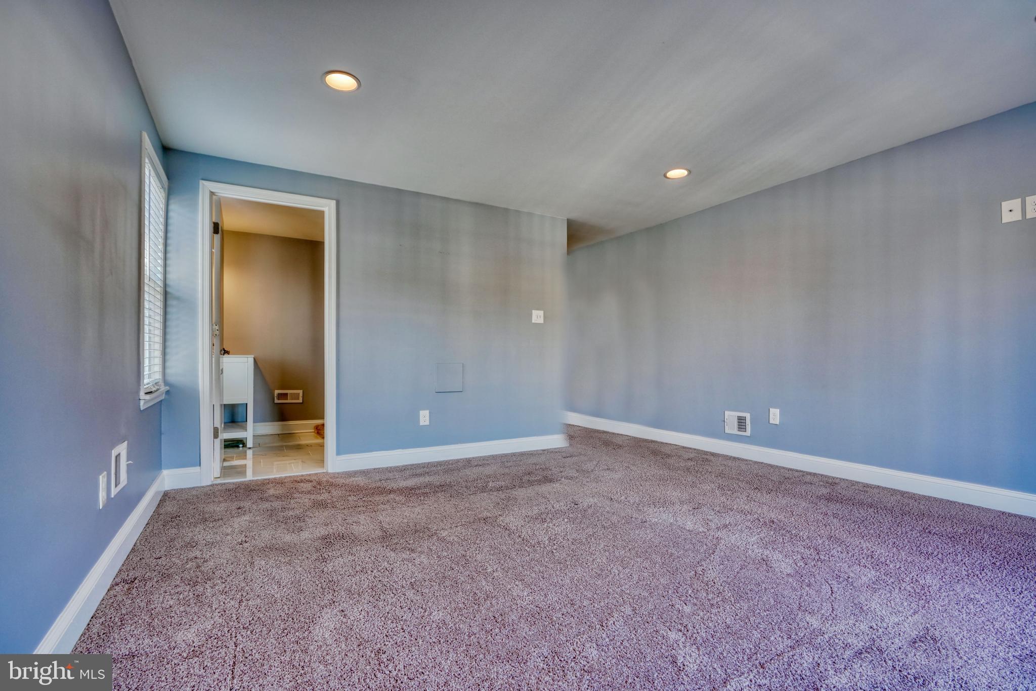 3721 Roland Avenue Baltimore, MD 21211 - Photo 31 of 47