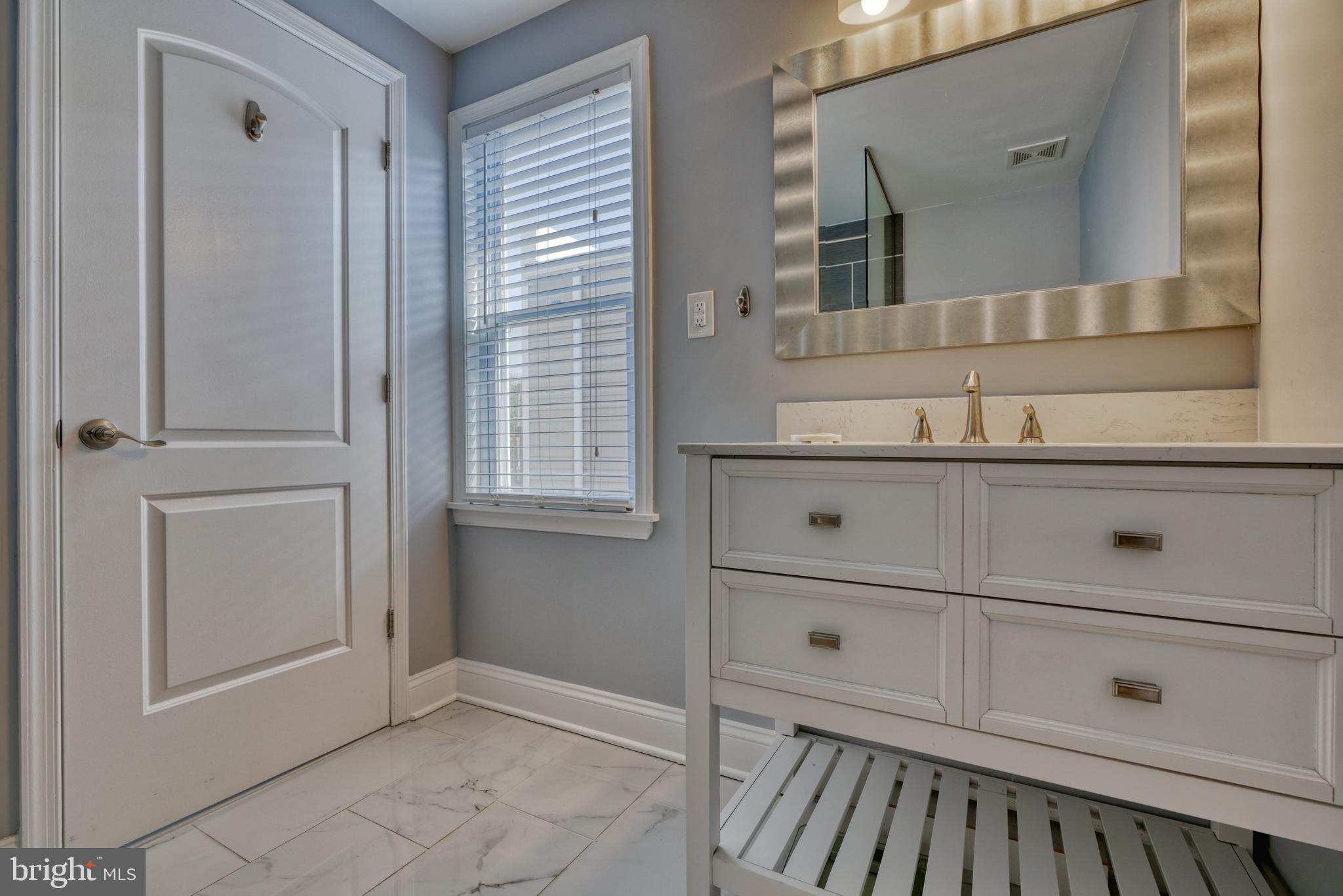 3721 Roland Avenue Baltimore, MD 21211 - Photo 36 of 47