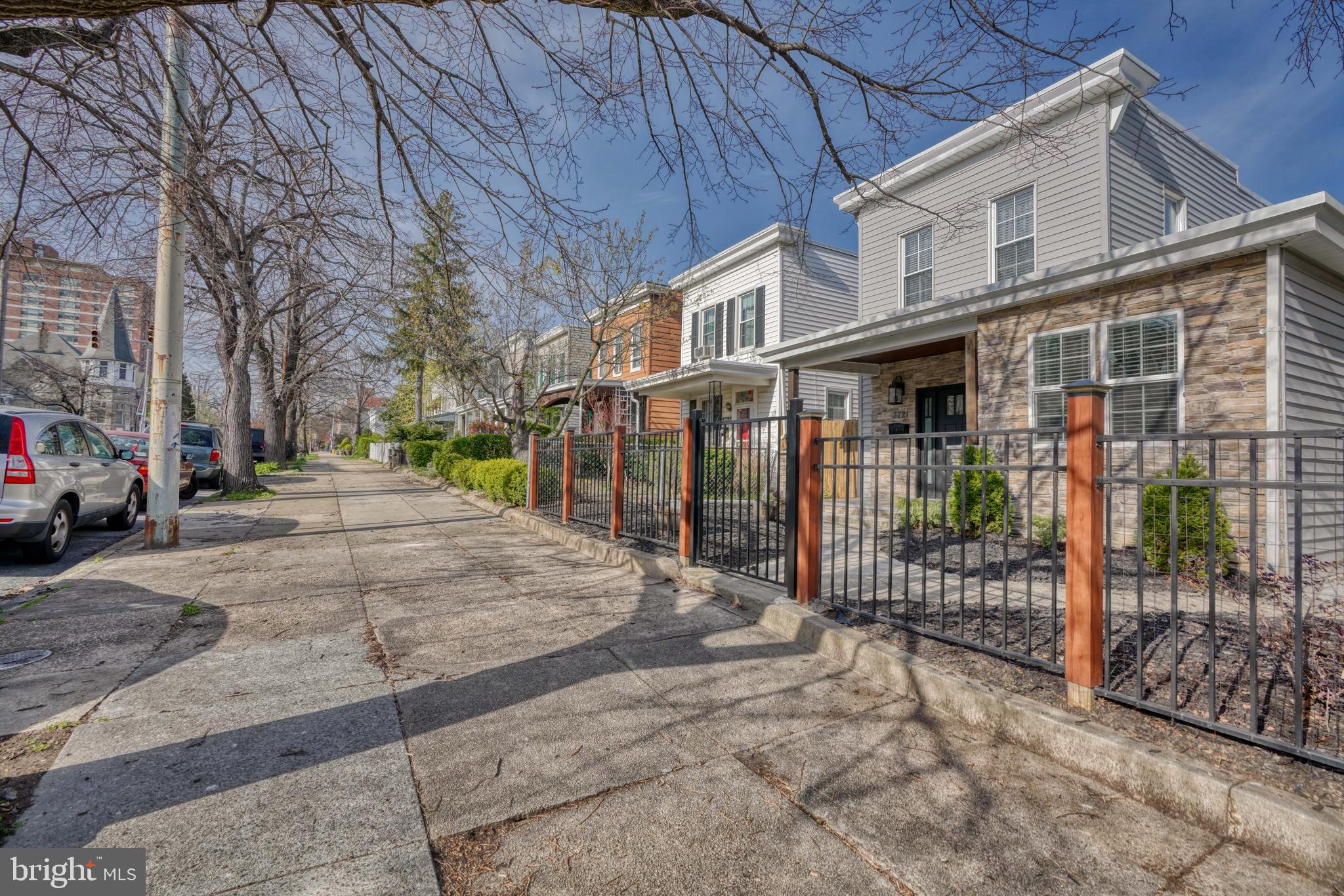 3721 Roland Avenue Baltimore, MD 21211 - Photo 4 of 47