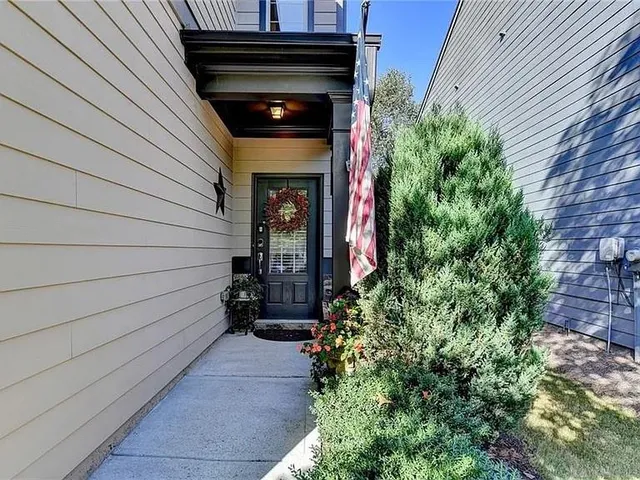 $2,280 | 27 Wesley Way, Dawsonville, GA 30534