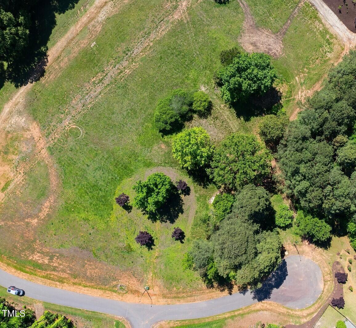 429 Shinleaf Pond Trail Raleigh, NC 27614 - Photo 31 of 31 a view of a garden with plants