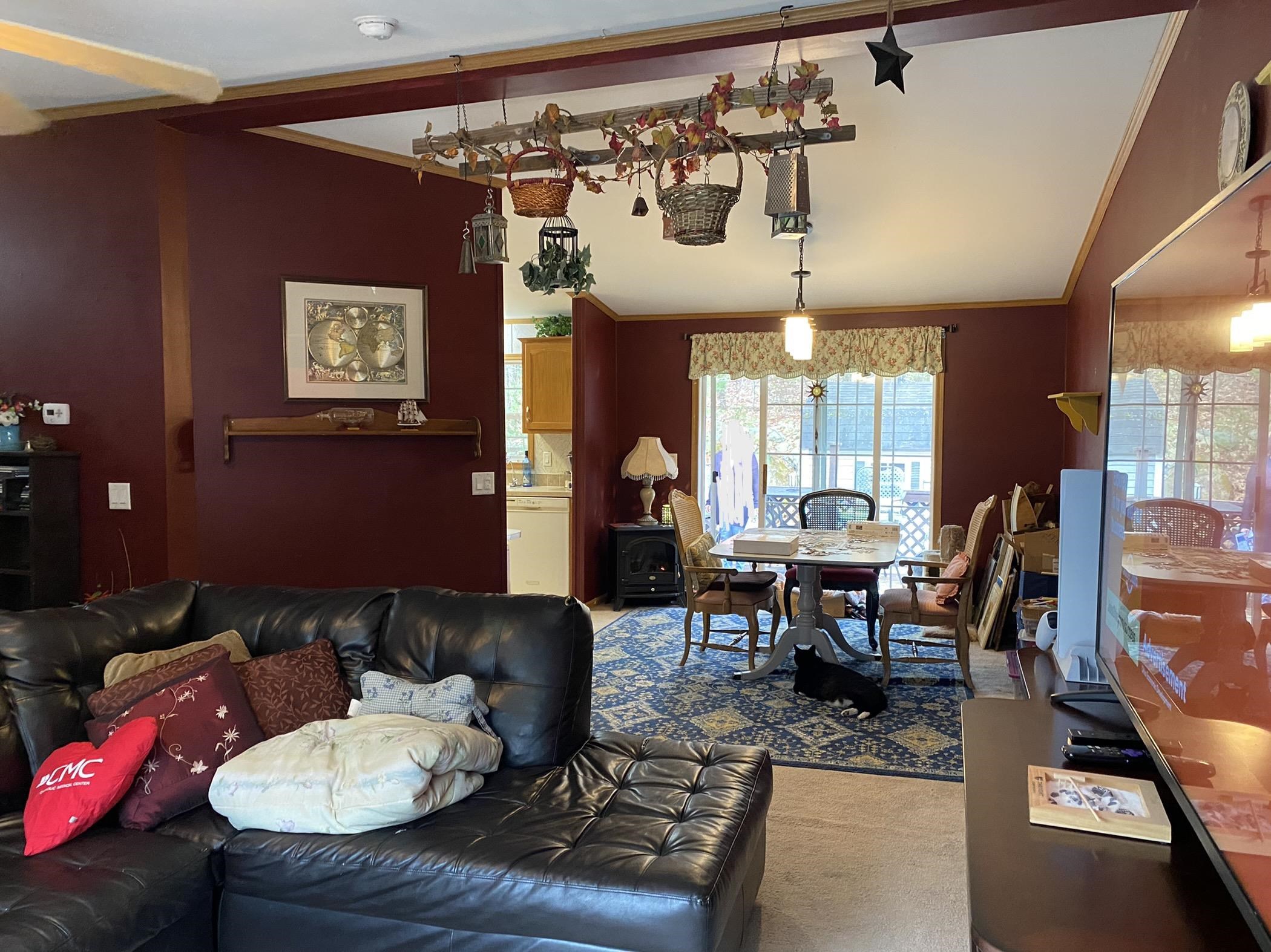 16.5 Spring Drive Derry, NH 03038 - Photo 3 of 33