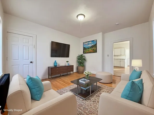 $1,900 | 29 Broad Street, Unit 1, North Attleboro, MA 02760