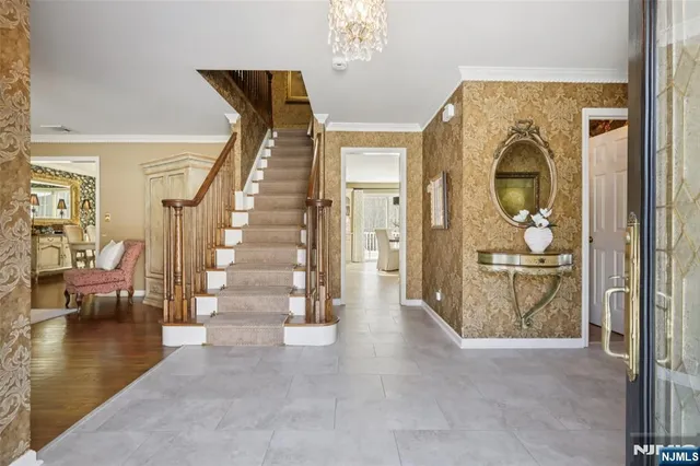 $929,999 | 130 Tamboer Drive, North Haledon, NJ 07508