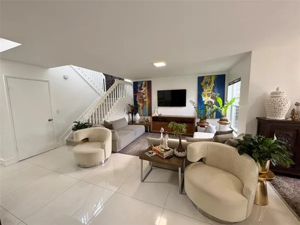 $3,499 | 4832 Grapevine Way, Davie, FL 33331