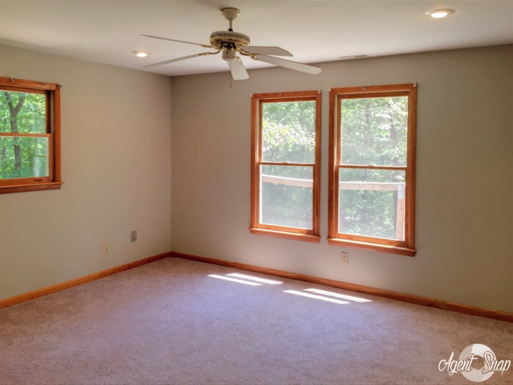 180 Upper Springs Road Pickens, SC 29671 - Photo 14 of 17