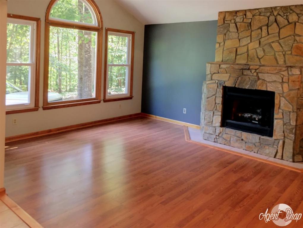 180 Upper Springs Road Pickens, SC 29671 - Photo 6 of 17