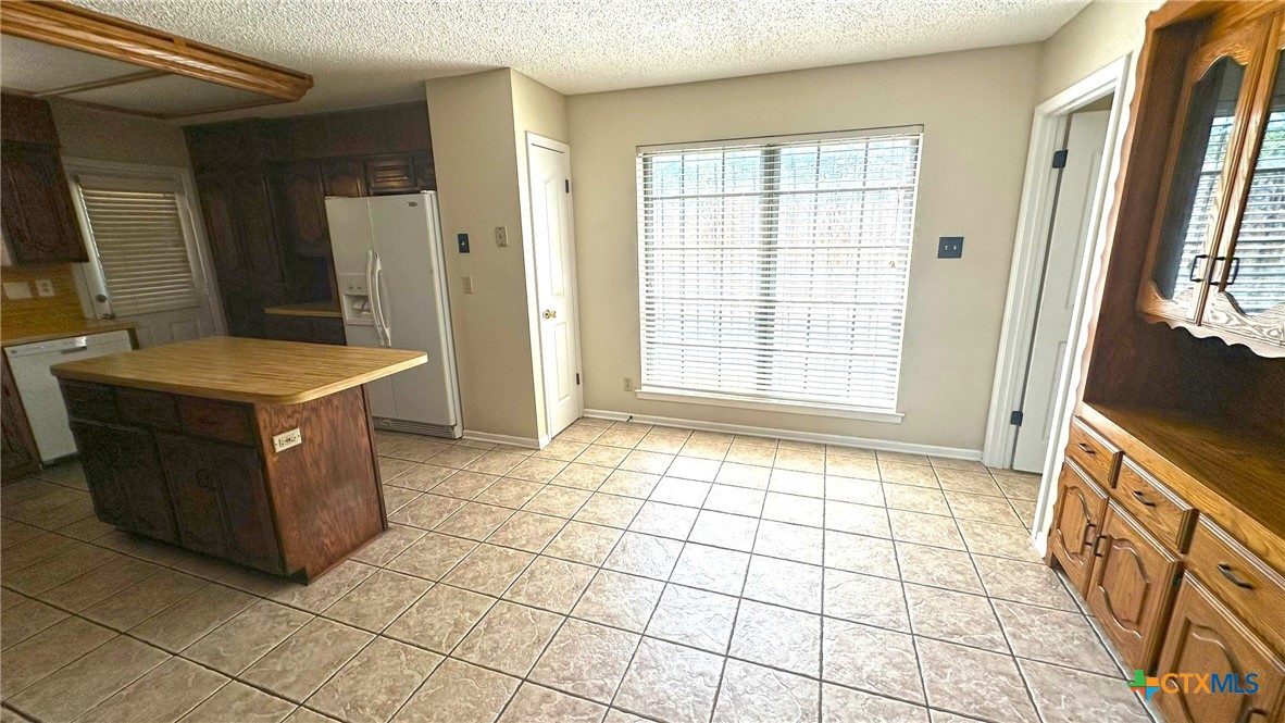 1500 Halbert Street Killeen, TX 76541 - Photo 12 of 39 Dining