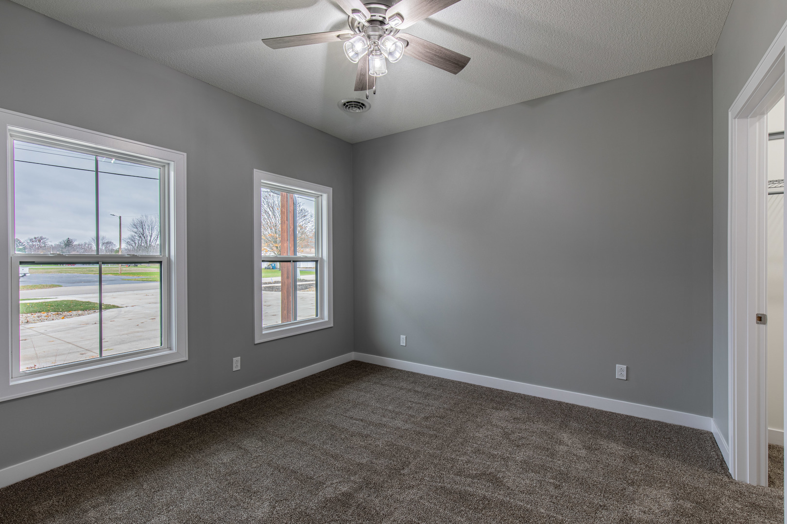 1015 South 6th Street, Unit 1 Princeton, IL 61356 - Photo 4 of 32