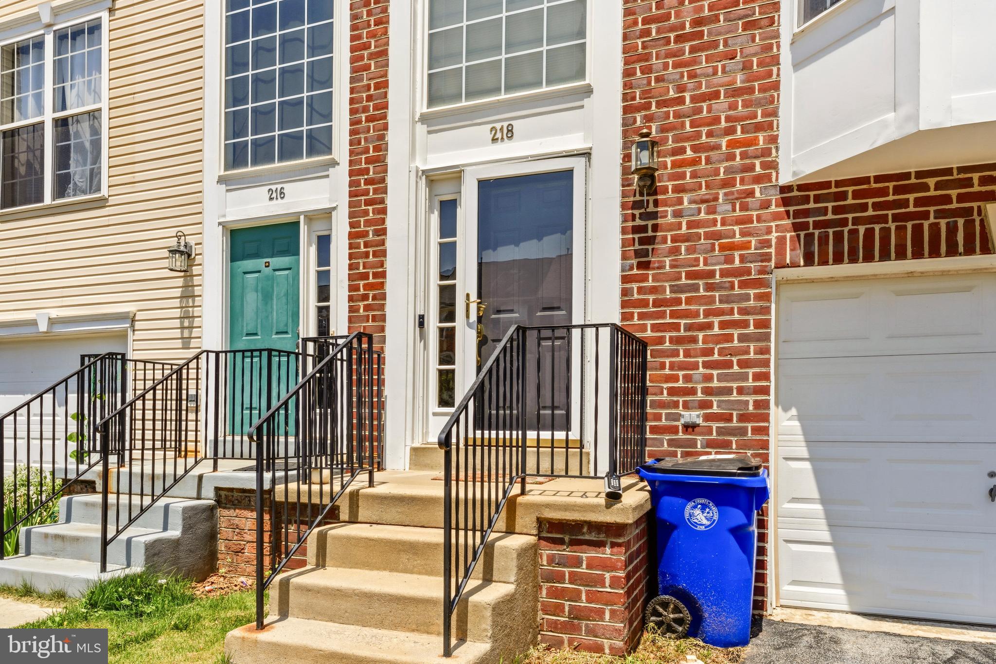 218 Harpers Way Frederick, MD 21702 - Photo 3 of 49