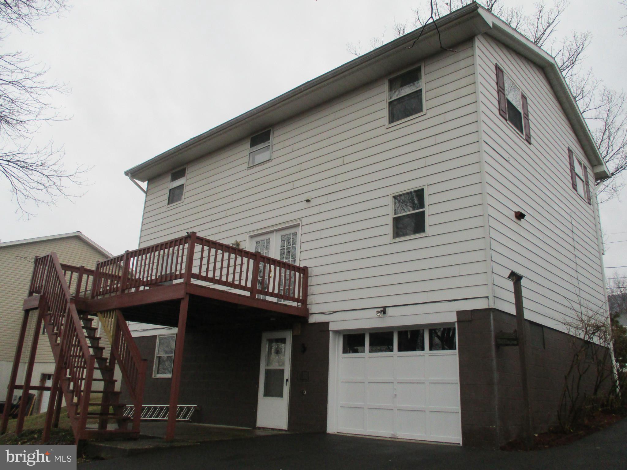 14906 Viewcrest Road Southwest Cumberland, MD 21502 - Photo 2 of 25 Exterior (Rear)