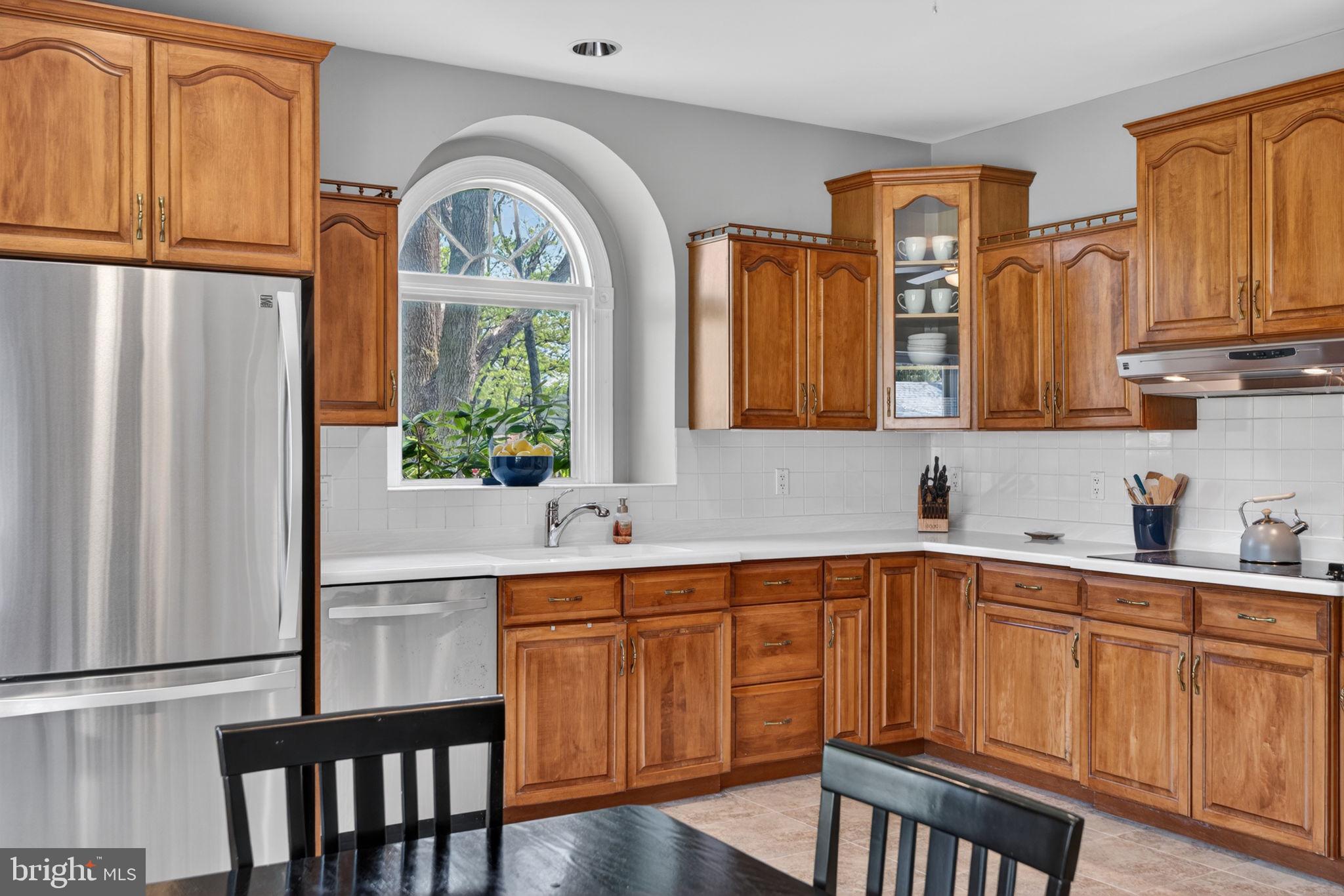 5255 Landis Mill Road Bethlehem, PA 18015 - Photo 11 of 50
