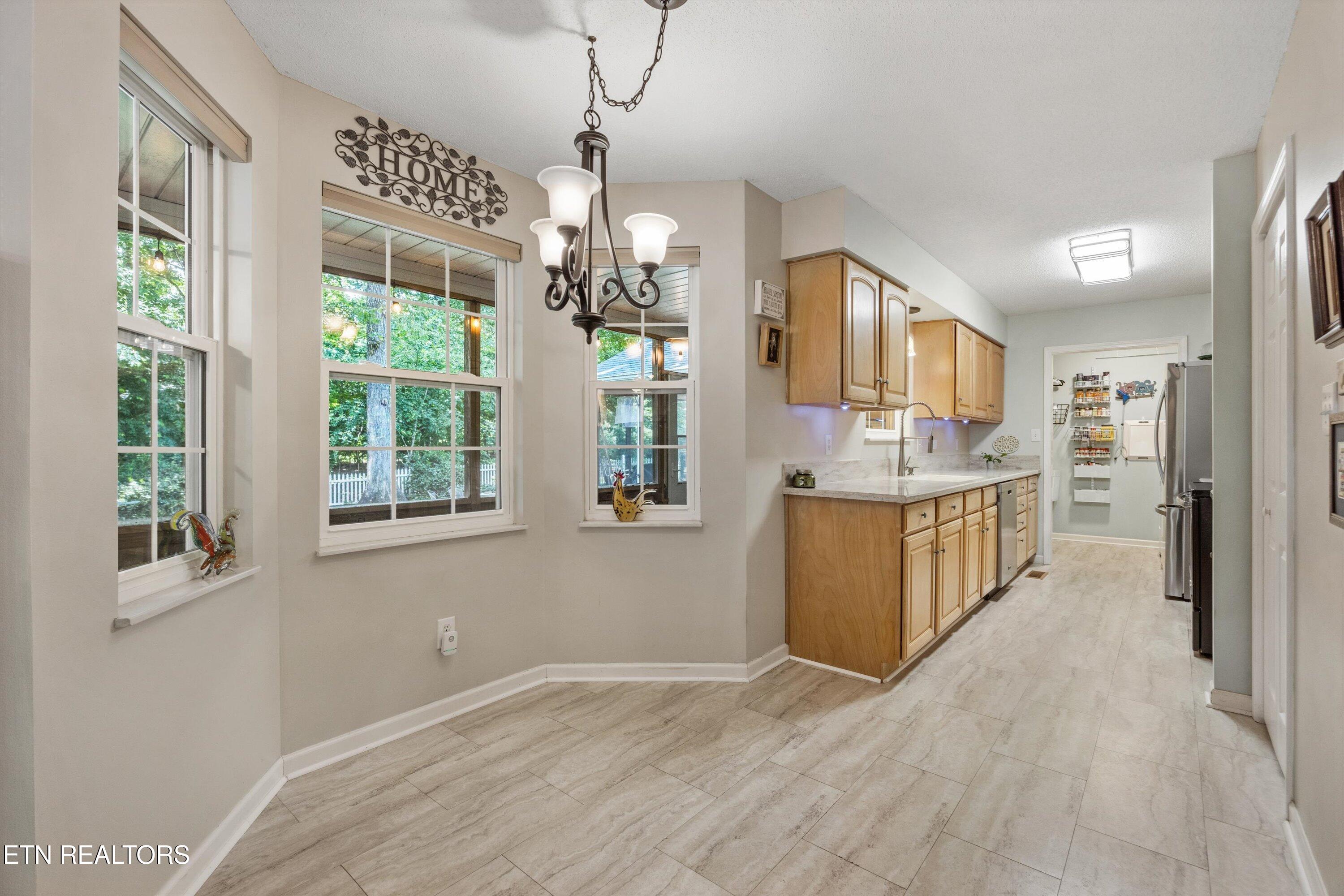 224 Ootsima Way Loudon, TN 37774 - Photo 17 of 46 17-224 Ootsima Way09