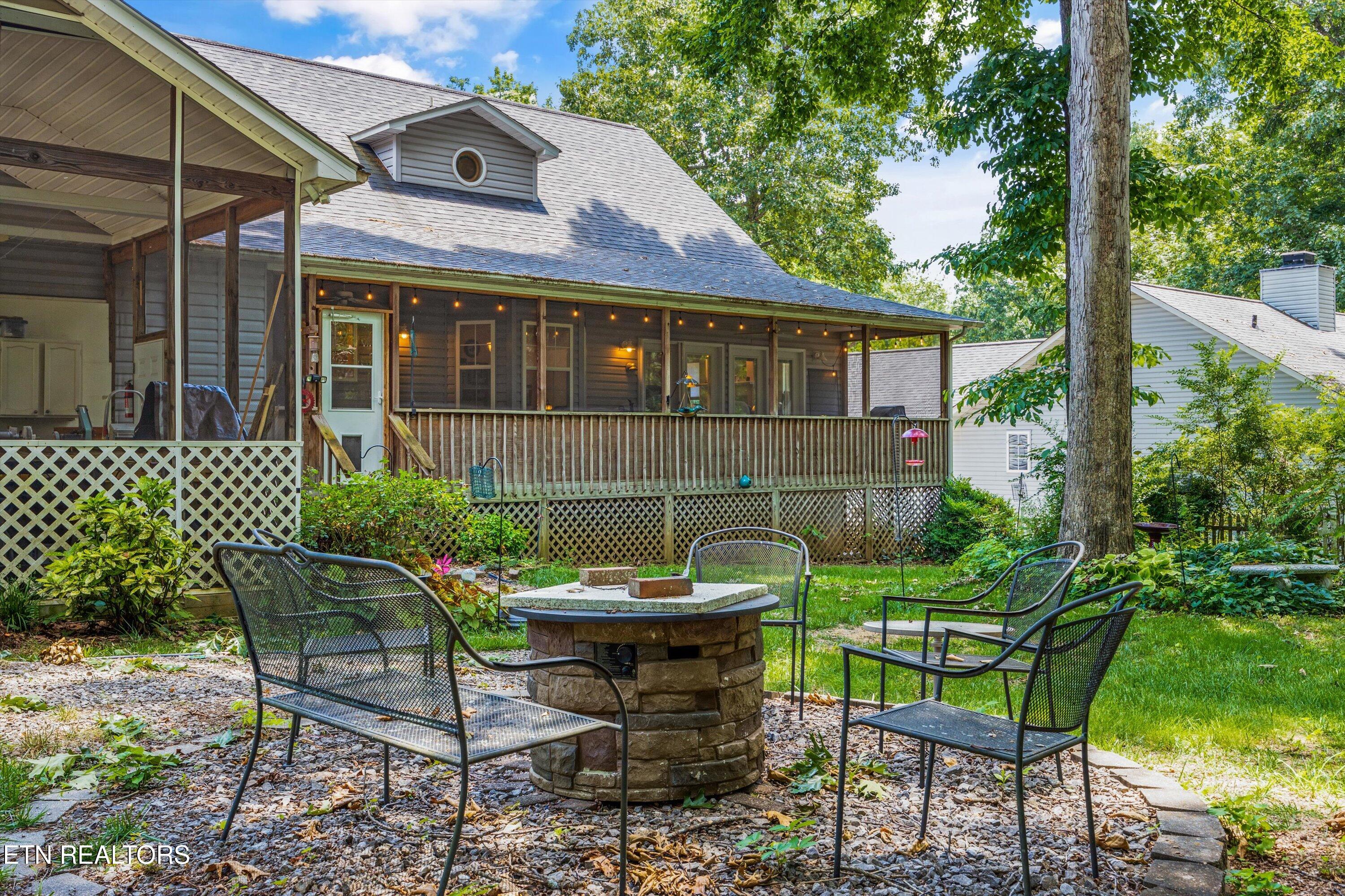 224 Ootsima Way Loudon, TN 37774 - Photo 37 of 46 37-224 Ootsima Way32