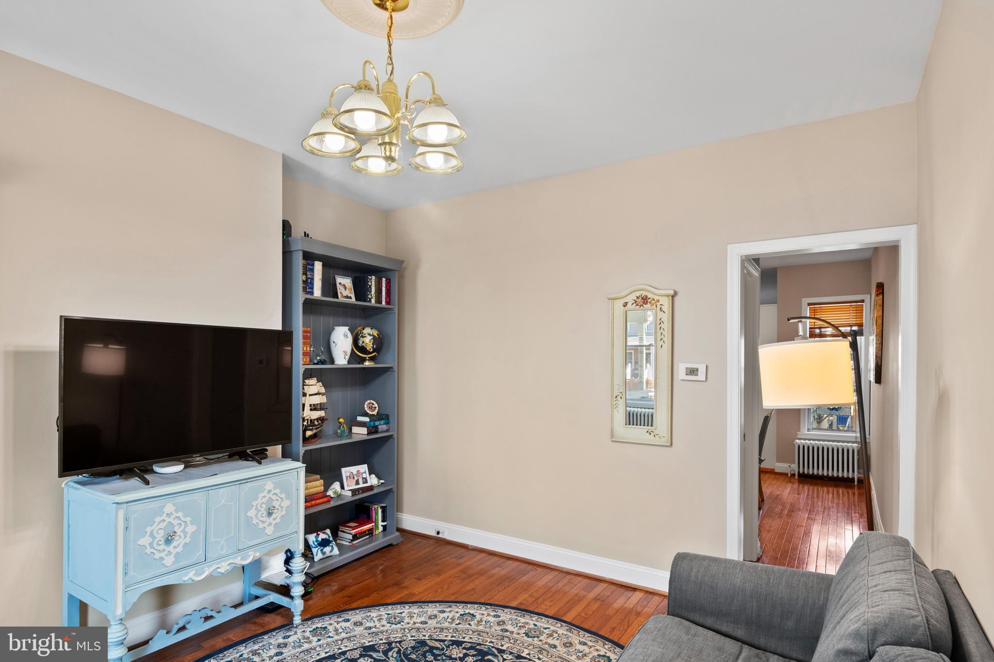3413 Keswick Road Baltimore, MD 21211 - Photo 6 of 26 Foyer View
