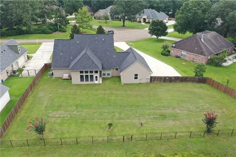 $495,000 | 196 Chantilly Loop, Pearl River, LA 70452