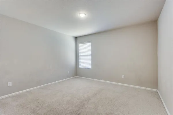 $2,200 | 6020 Halton Dr., Aubrey, TX 76227