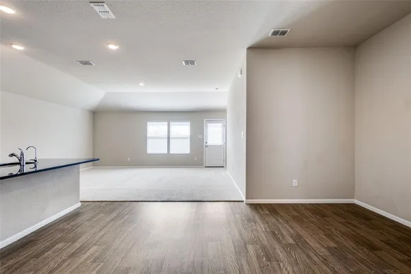 $2,200 | 6020 Halton Dr., Aubrey, TX 76227