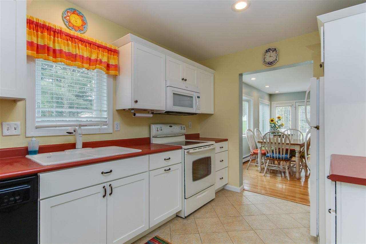 57 Cumberland Road Burlington, VT 05408 - Photo 13 of 28 Gallery Image 13