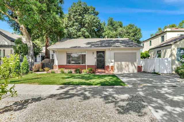$638,000 | 1010 Monterey Street, Hollister, CA 95023