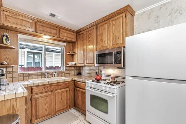 $638,000 | 1010 Monterey Street, Hollister, CA 95023