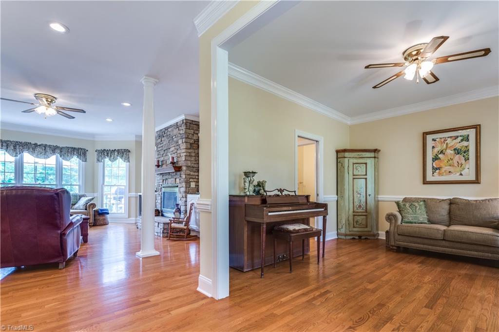 6006 Beckenham Way Oak Ridge, NC 27310 - Photo 5 of 30