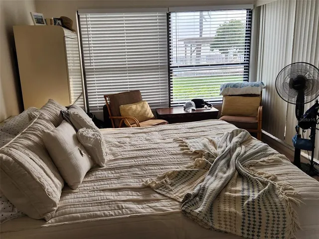 $2,200 | 6291 Bahia Del Mar Circle, Unit 110, St. Petersburg, FL 33715