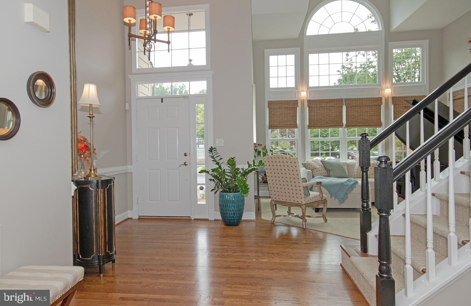 1203 Night Star Court Reston, VA 20194 - Photo 2 of 39 Foyer toward Front Door