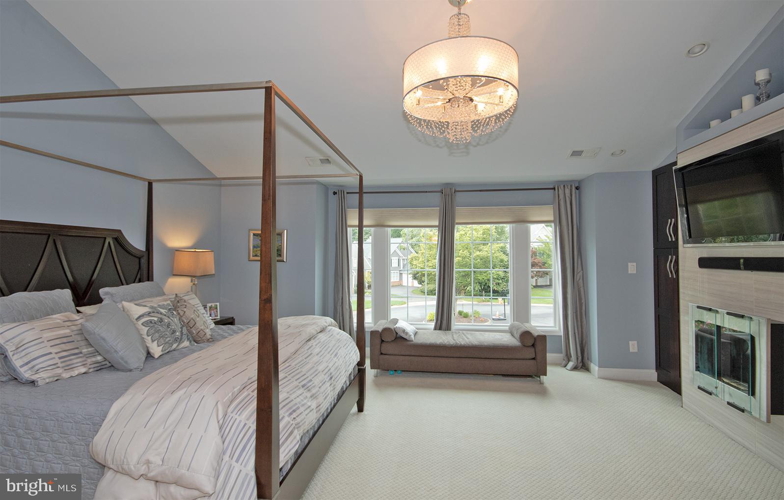 1203 Night Star Court Reston, VA 20194 - Photo 18 of 39 Owners Bedroom