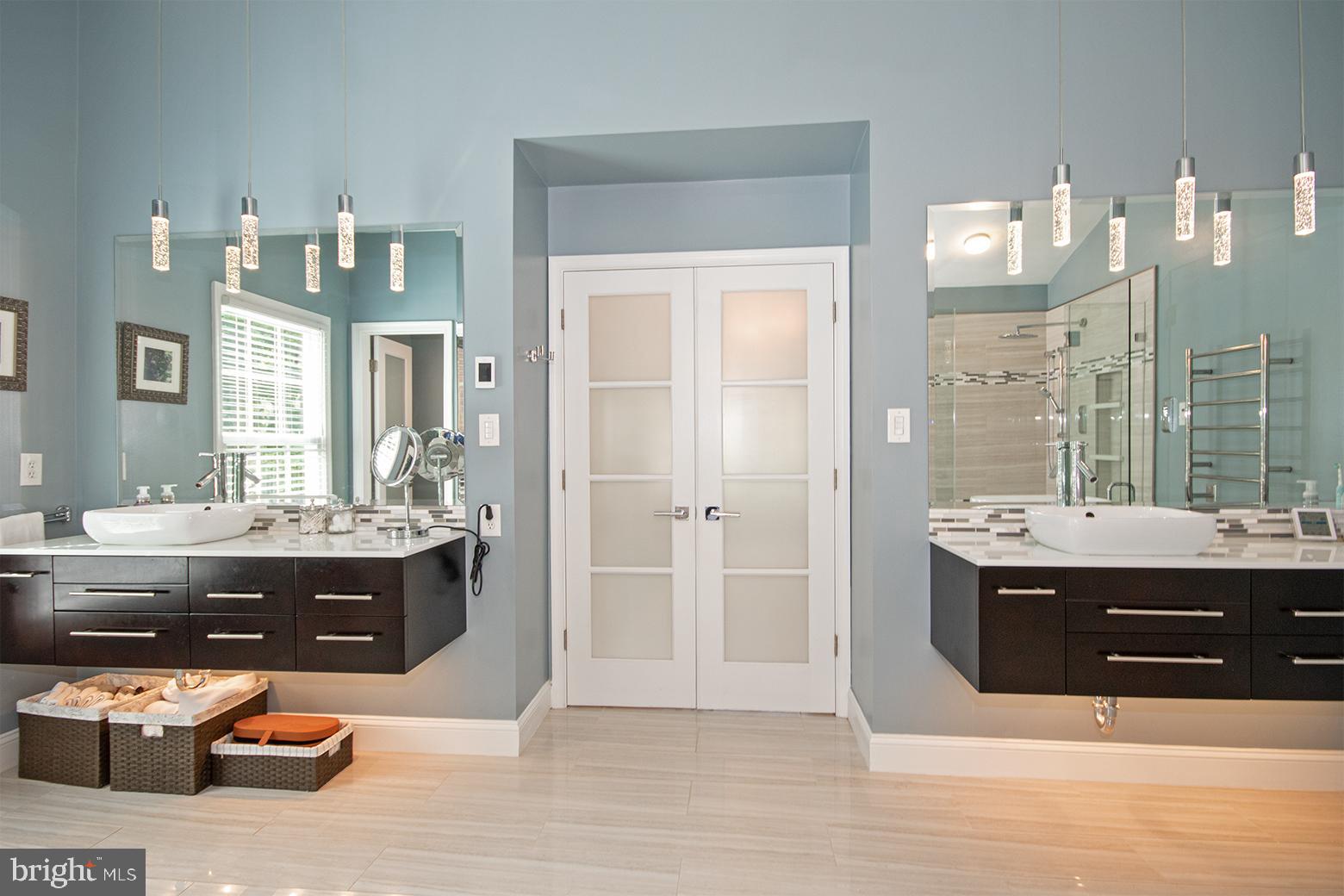 1203 Night Star Court Reston, VA 20194 - Photo 20 of 39 Owners Bath with Dual Vanities