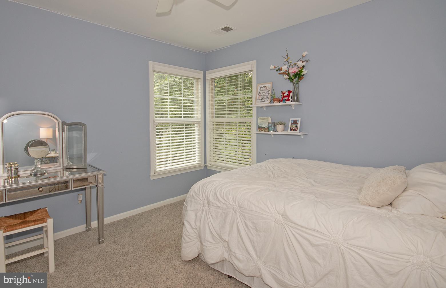 1203 Night Star Court Reston, VA 20194 - Photo 23 of 39 Upper Level Bedroom