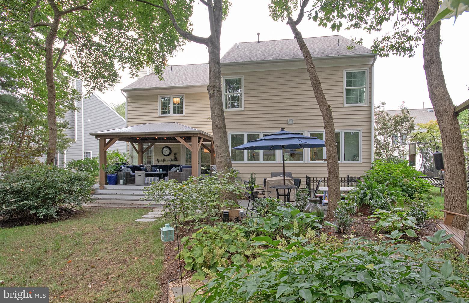1203 Night Star Court Reston, VA 20194 - Photo 32 of 39 Rear View of Home