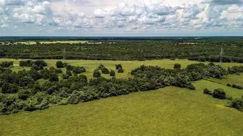 a view of yard with ocean view