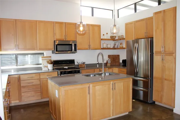 $4,000 | 3700 Garden Villa Lane, Unit 1, Austin, TX 78704