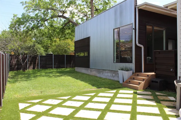 $4,000 | 3700 Garden Villa Lane, Unit 1, Austin, TX 78704