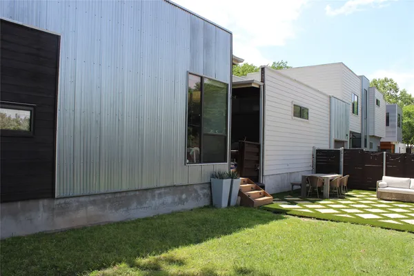 $4,000 | 3700 Garden Villa Lane, Unit 1, Austin, TX 78704