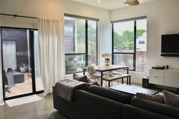 $4,000 | 3700 Garden Villa Lane, Unit 1, Austin, TX 78704