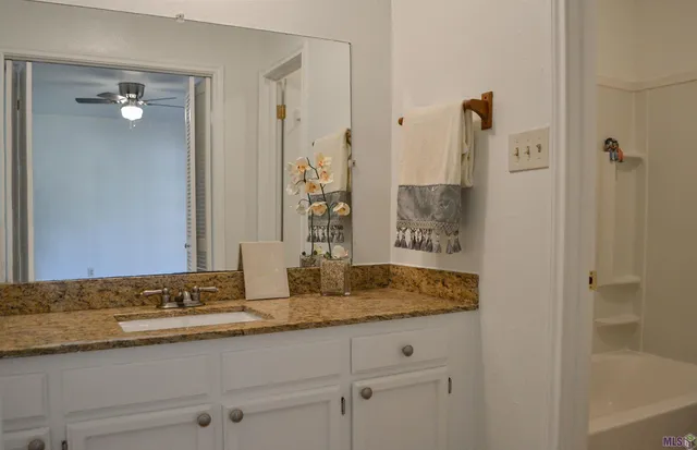 $242,500 | 15729 Treasurer Avenue, Baton Rouge, LA 70817