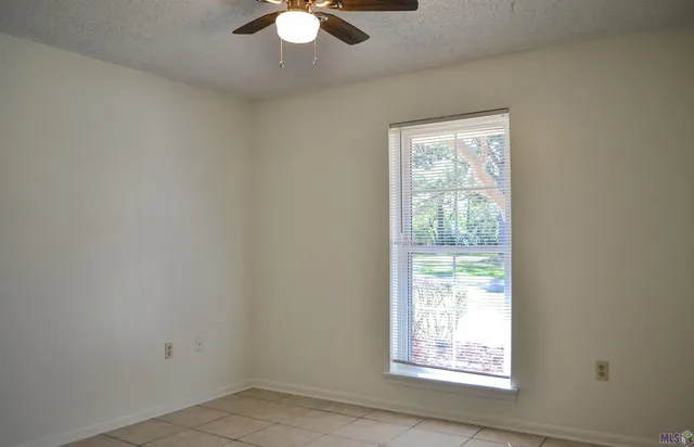 $242,500 | 15729 Treasurer Avenue, Baton Rouge, LA 70817