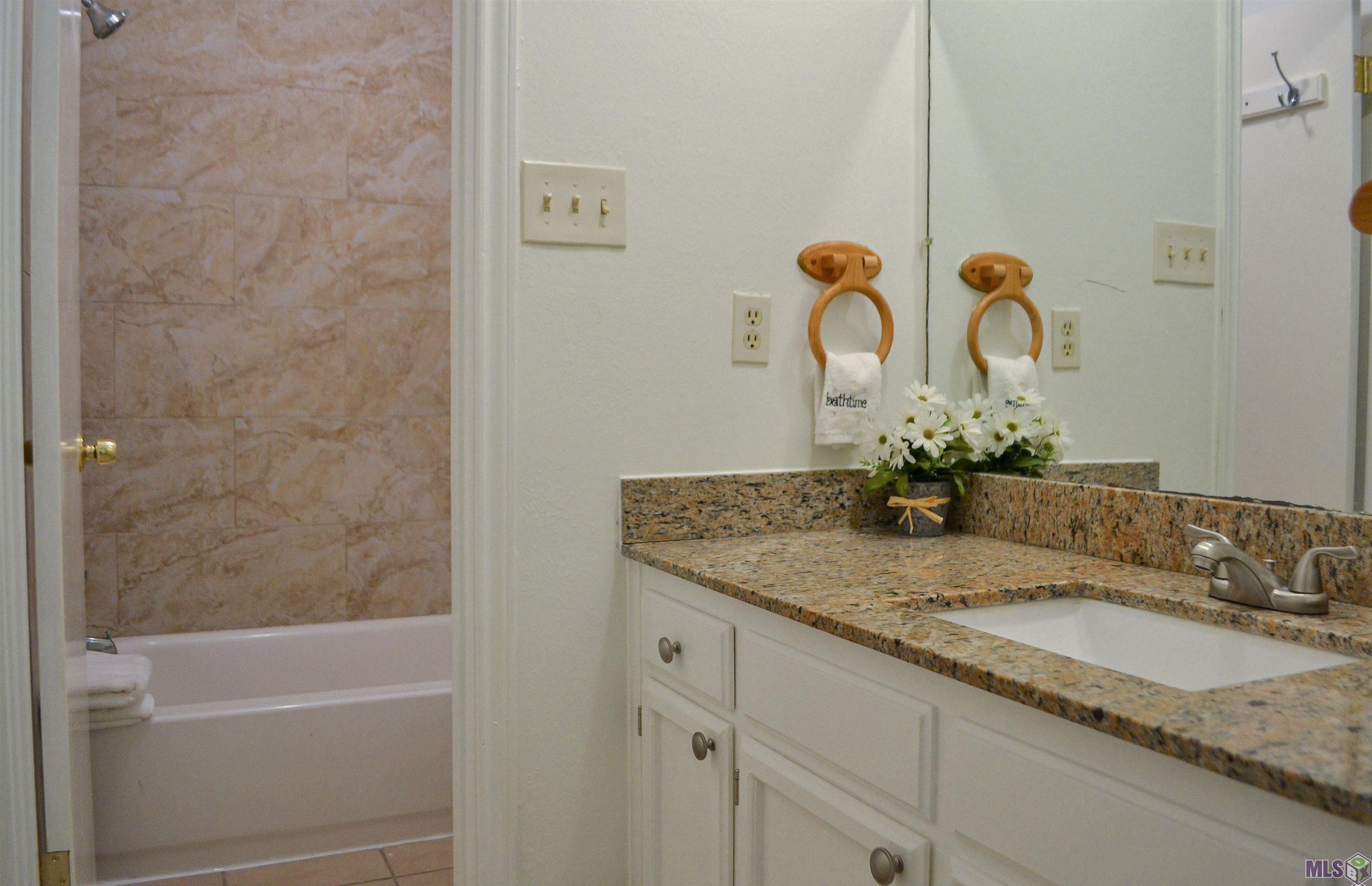 15729 Treasurer Avenue Baton Rouge, LA 70817 - Photo 14 of 23