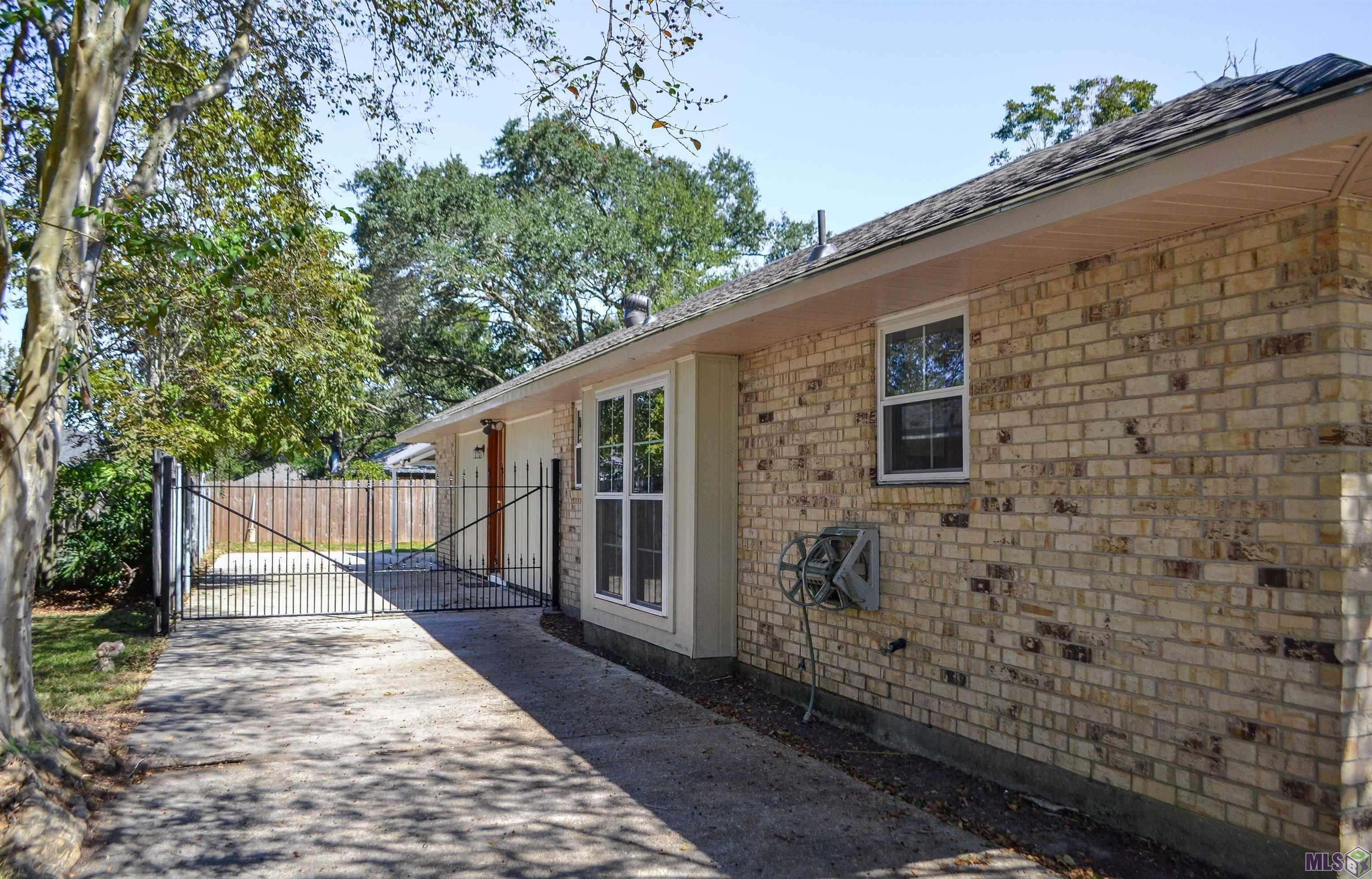 15729 Treasurer Avenue Baton Rouge, LA 70817 - Photo 22 of 23