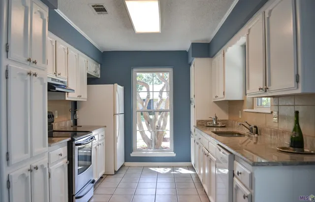 $242,500 | 15729 Treasurer Avenue, Baton Rouge, LA 70817