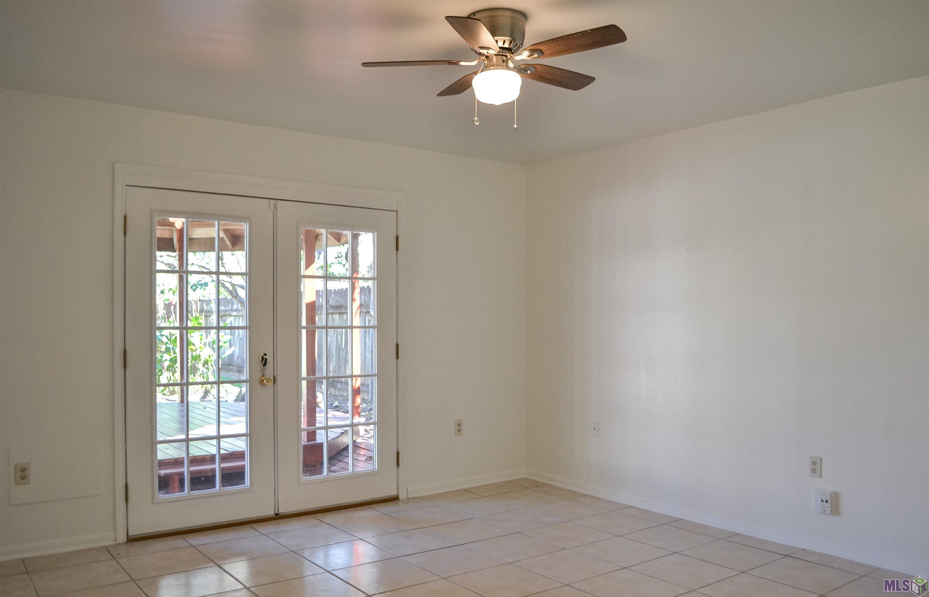 15729 Treasurer Avenue Baton Rouge, LA 70817 - Photo 9 of 23