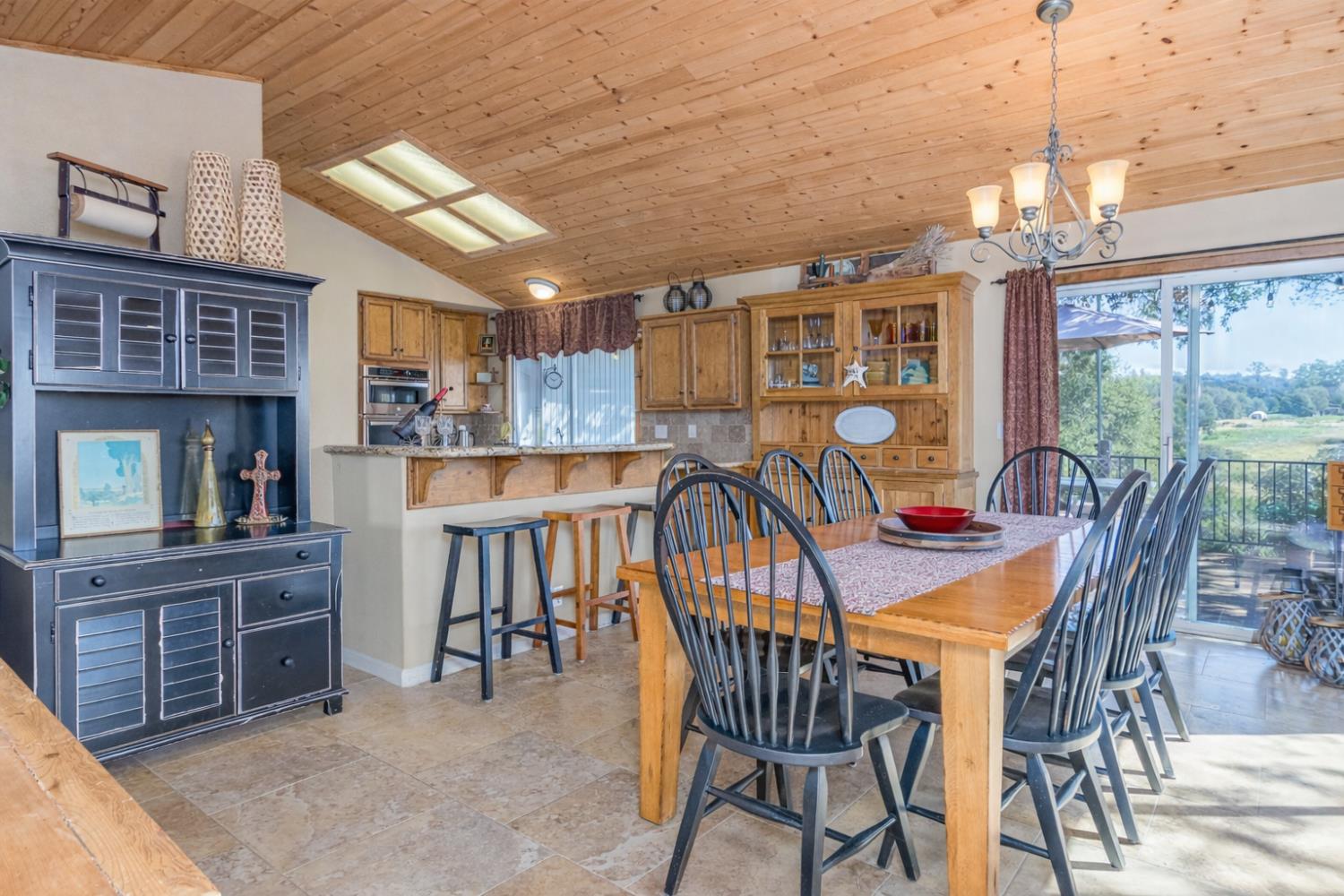 9290 Cramer Road Auburn, CA 95602 - Photo 12 of 66