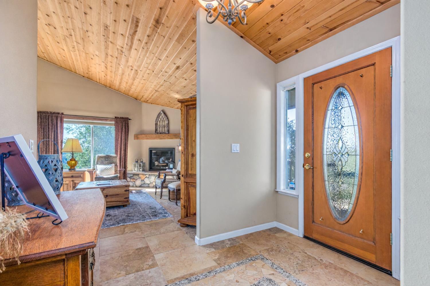 9290 Cramer Road Auburn, CA 95602 - Photo 7 of 66