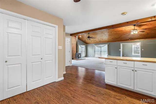 $999,900 | 107 Wildhorse Road, Farmington, MO 63640